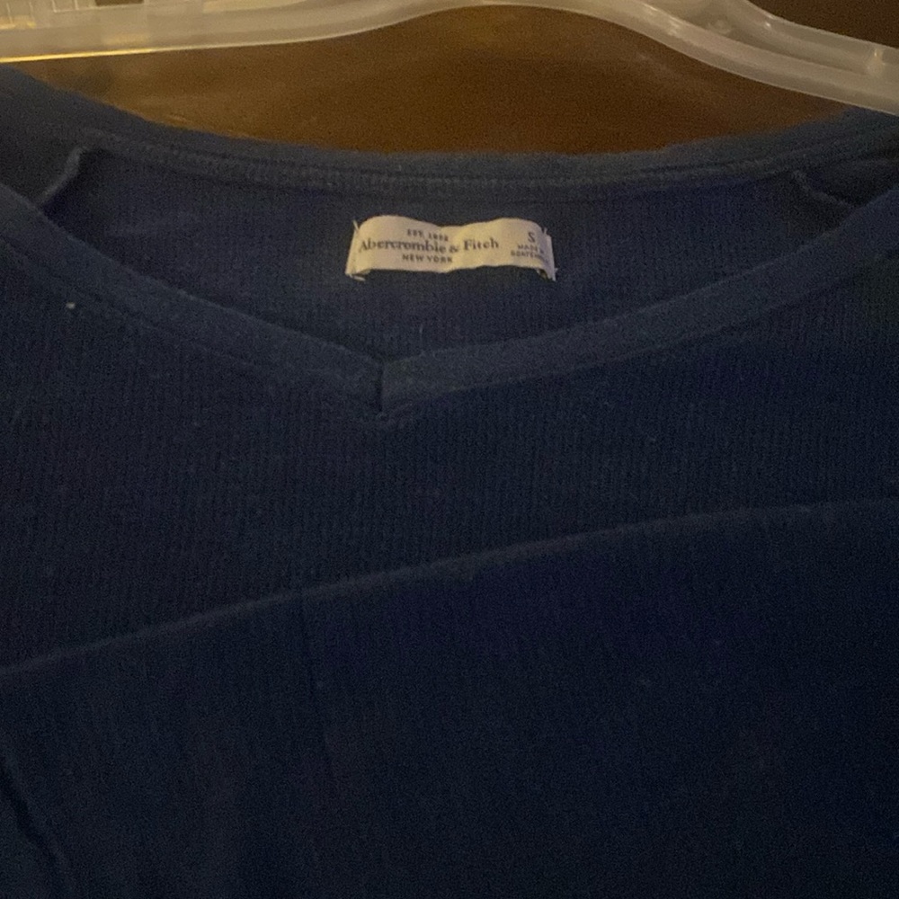 Abercrombie and Fitch  lightweight sweater